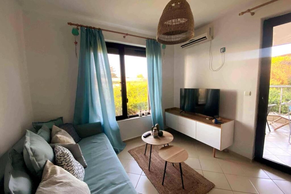 Seaview Dreamy Apartment With A Pool And Garden Szinemorec Kültér fotó